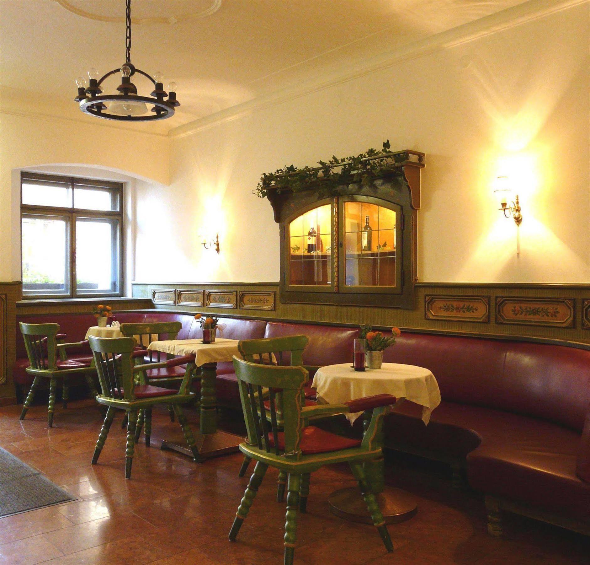 Hotel Schwarzes Roessl Salzburg Ngoại thất bức ảnh